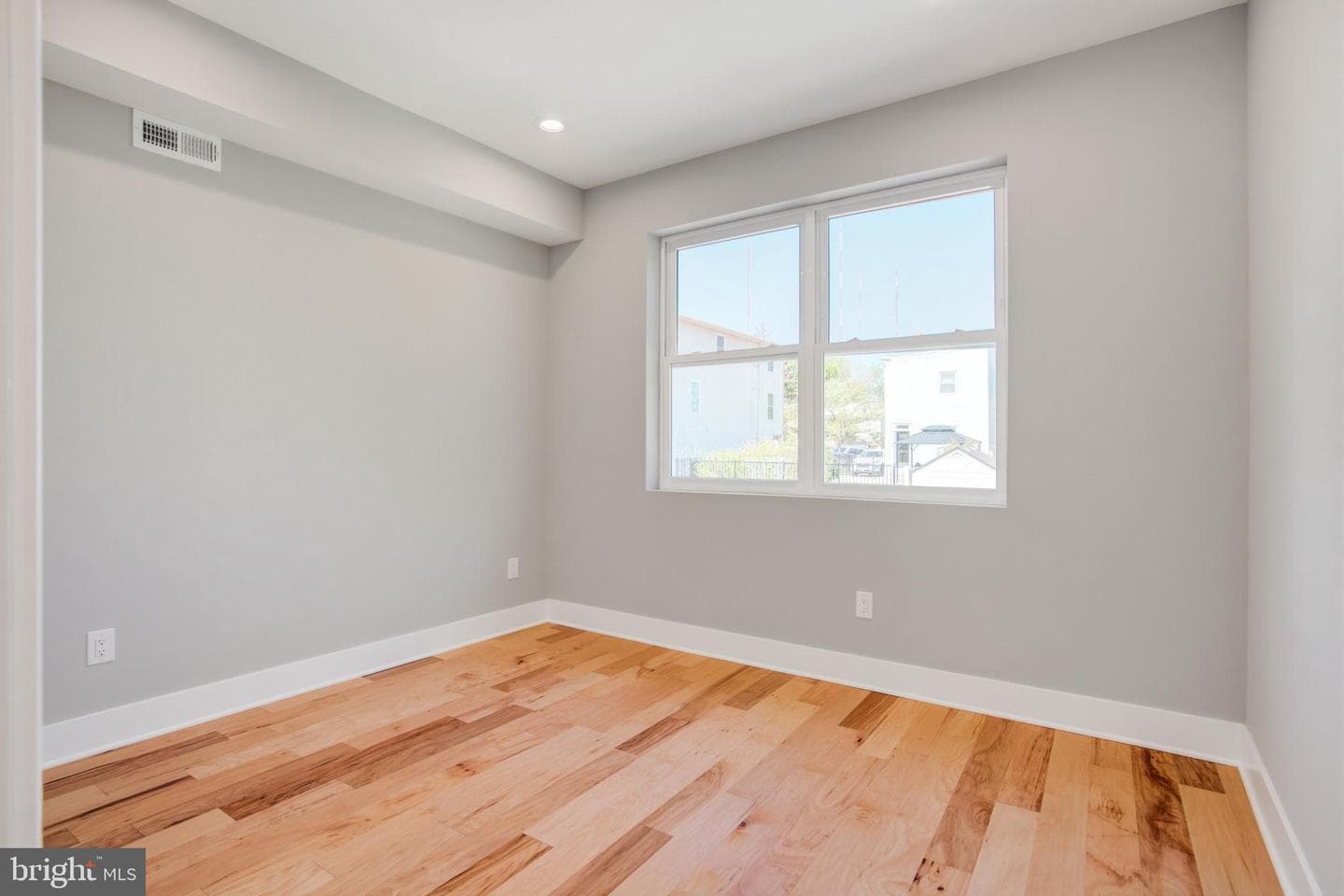 298 Delmar Street #b photo 39