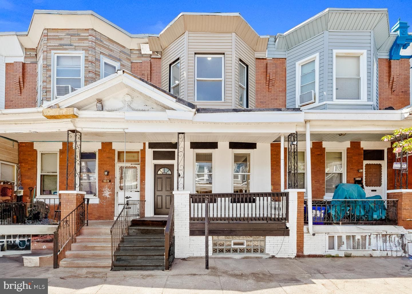 3848 N Sydenham Street photo 2