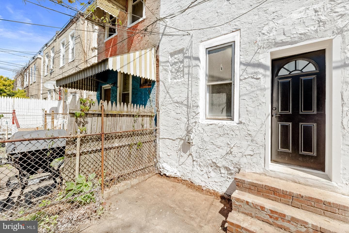 3848 N Sydenham Street photo 33