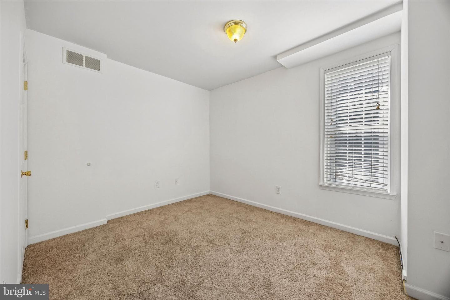 4334 Fleming Street photo 18