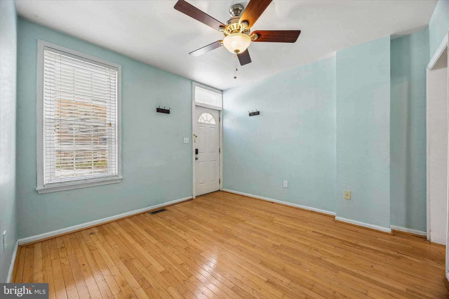 4334 Fleming Street photo 3
