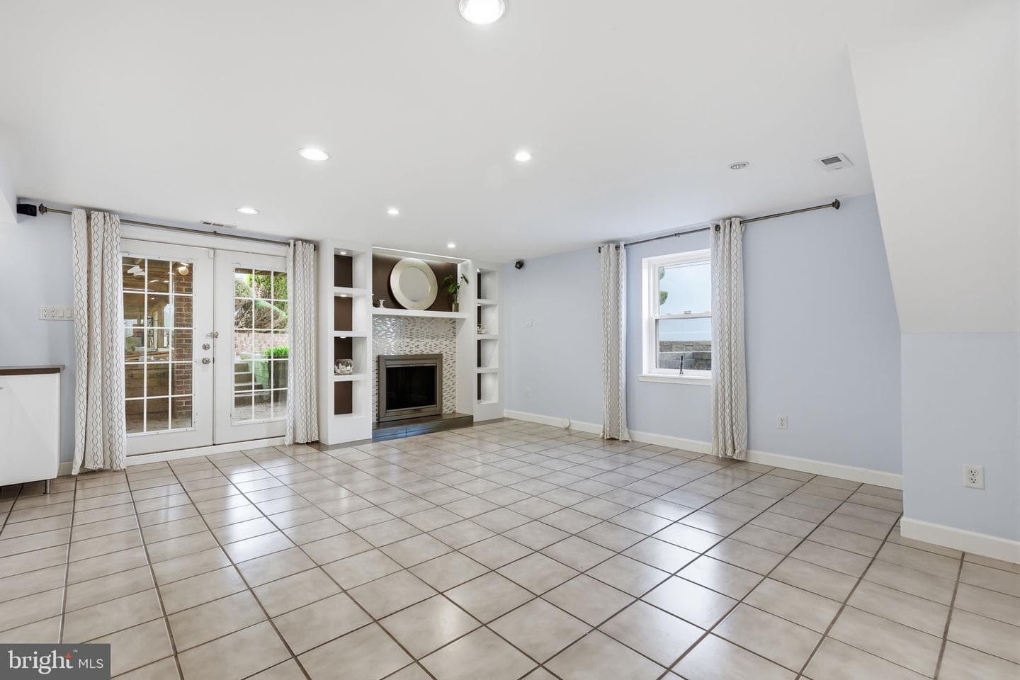 15018 Theresa Drive photo 41