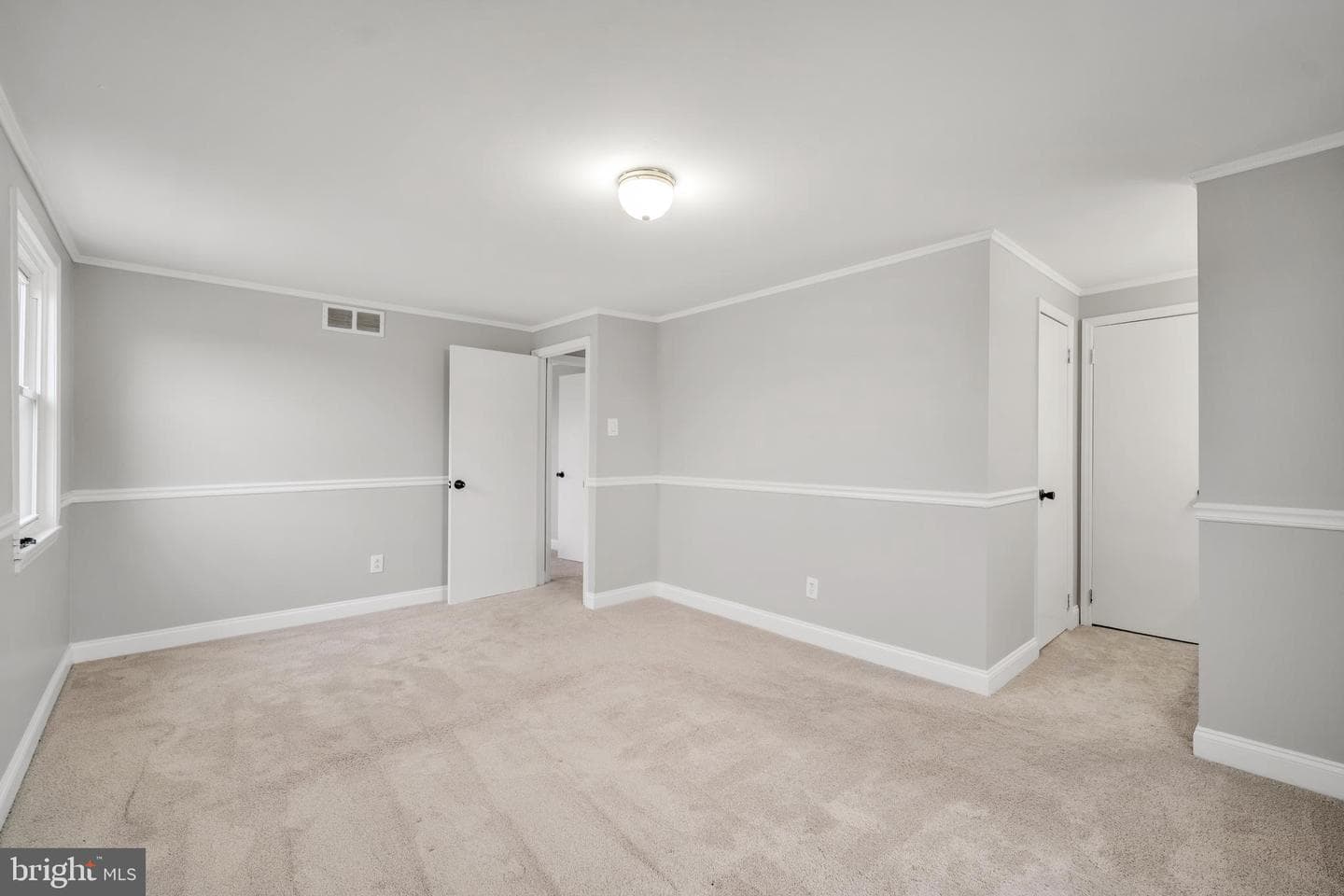 1843 Sanford Street photo 19