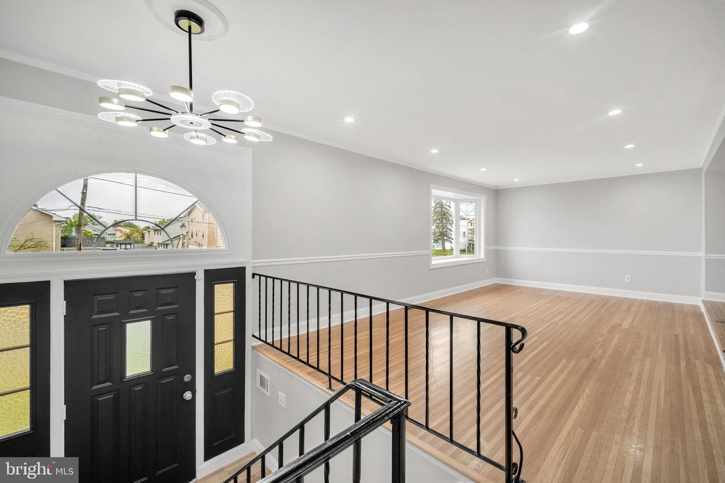 1843 Sanford Street photo 5