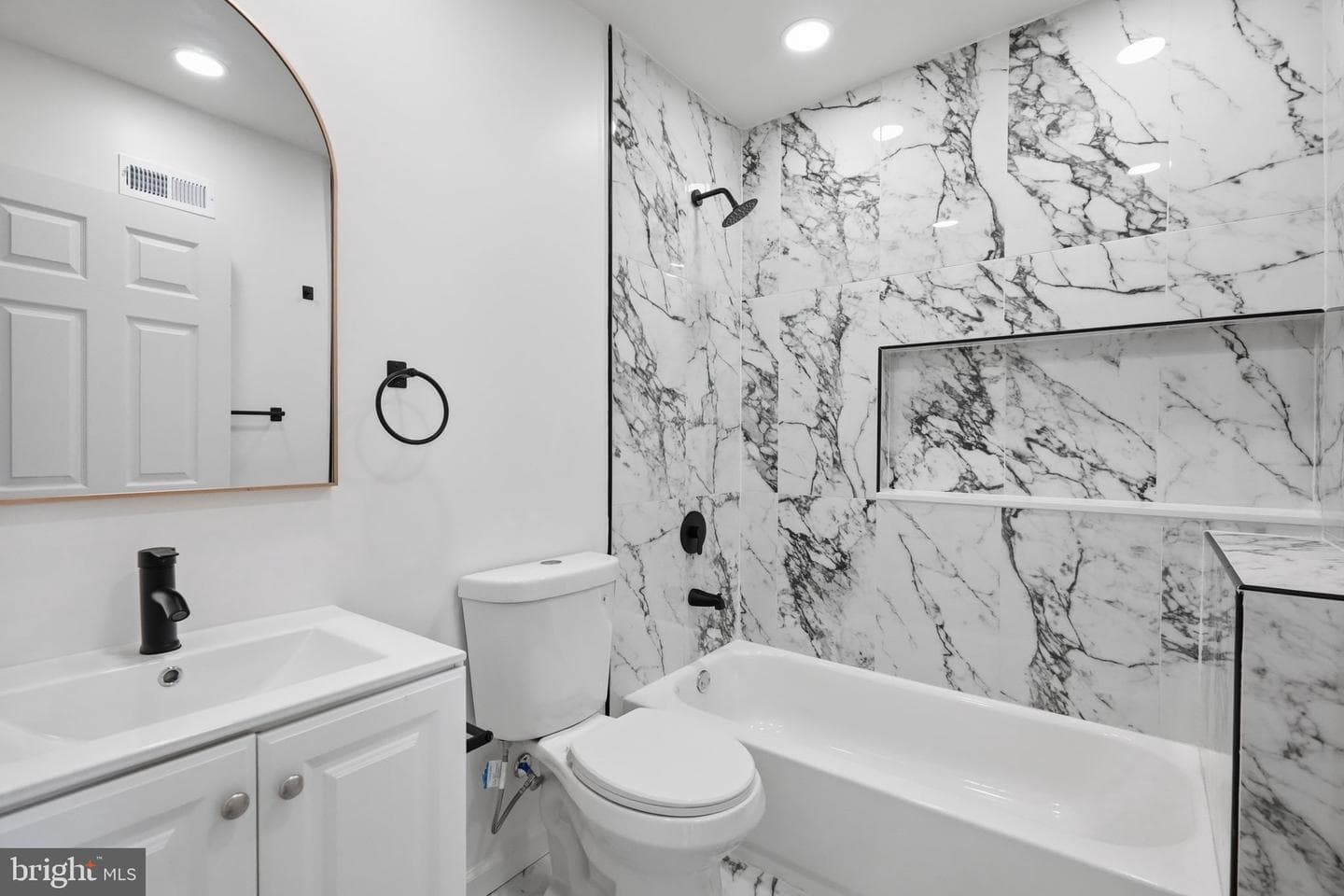 1721 N Redfield Street photo 25