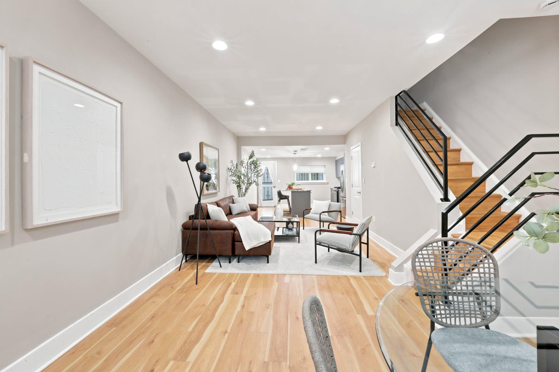 2508 Christian Street photo 4