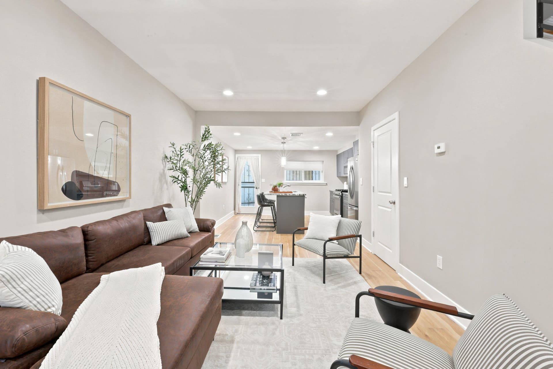 2508 Christian Street photo 6