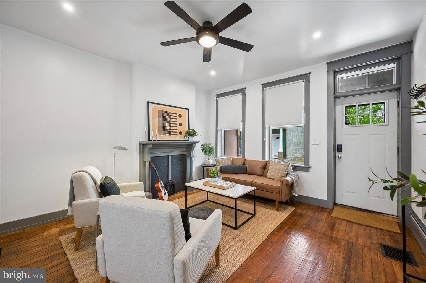 5120 Malcolm Street photo 3