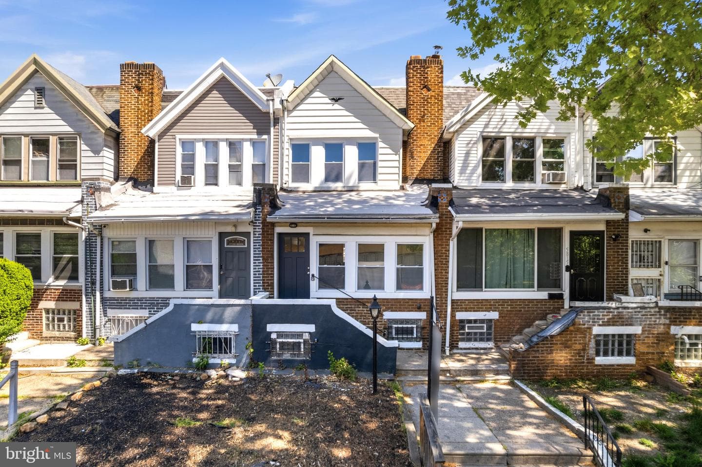 5817 Walnut Street, Philadelphia