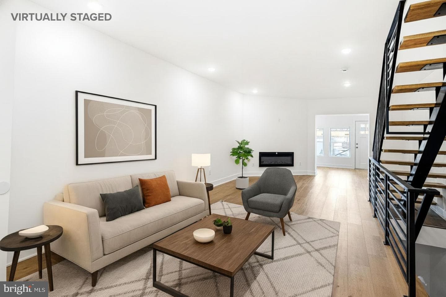 5817 Walnut Street, Philadelphia