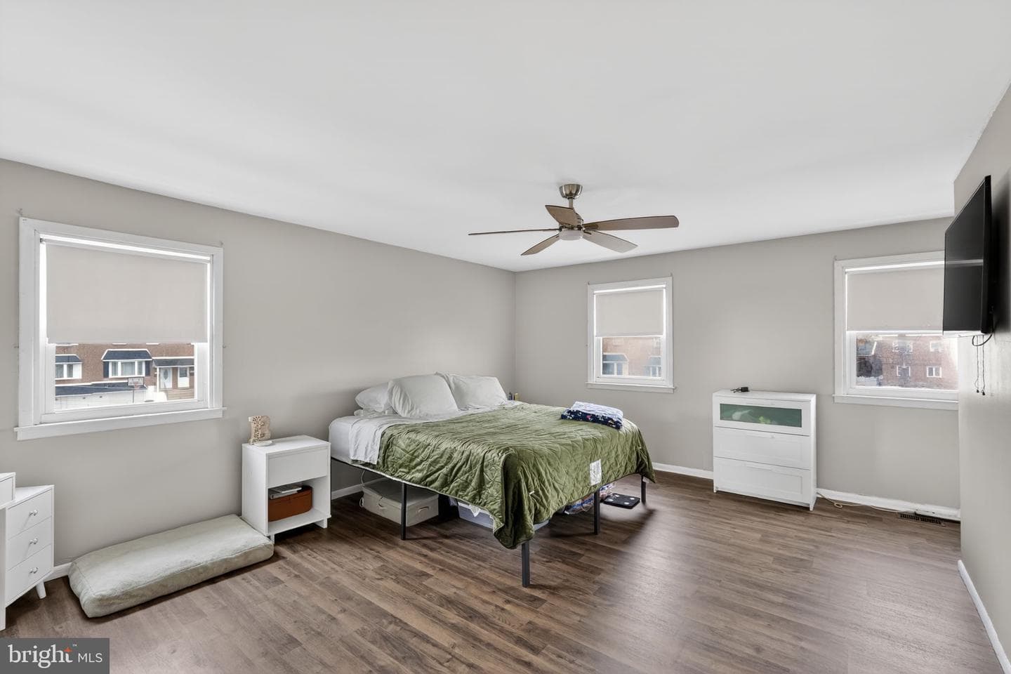 10211 Ambridge Place photo 12