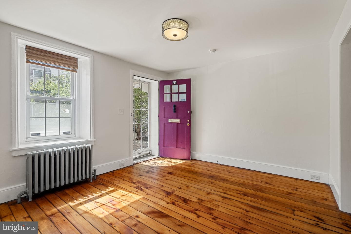 25 W Durham Street photo 4