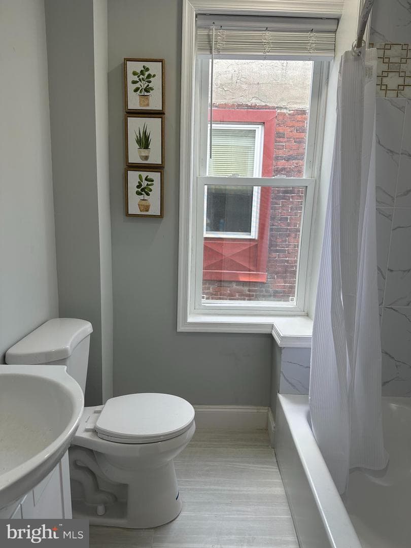 2231 Tasker Street photo 19