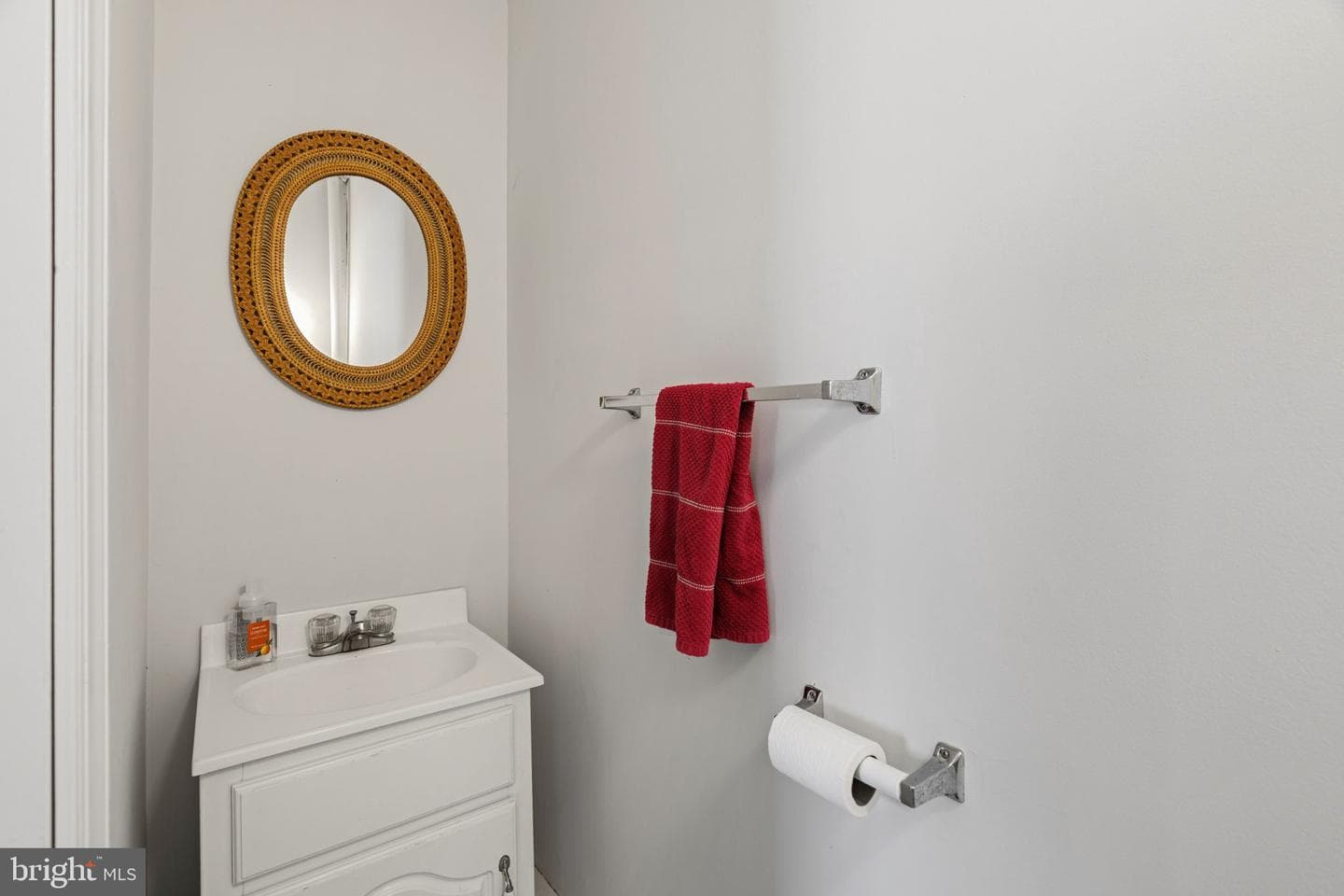 295 Hermitage Street photo 15