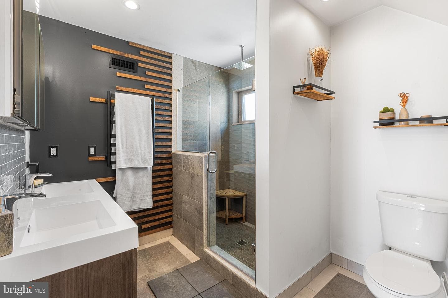 1204 S Bucknell Street photo 18