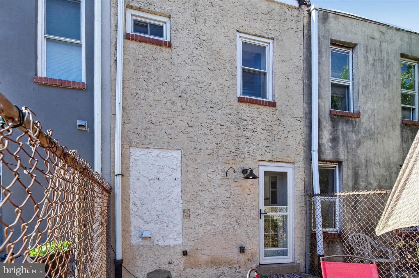 531 Turner Street photo 18