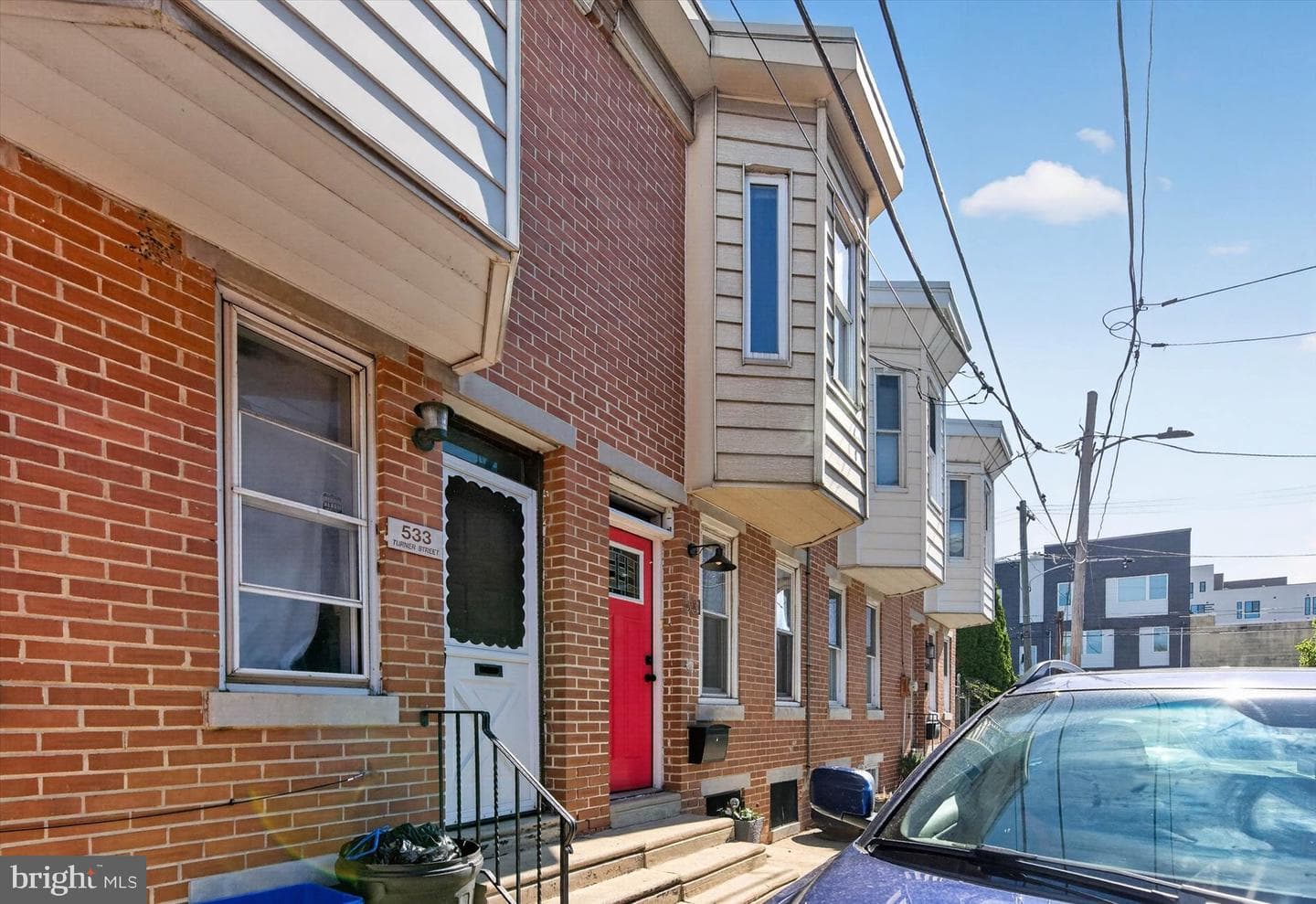 531 Turner Street photo 3