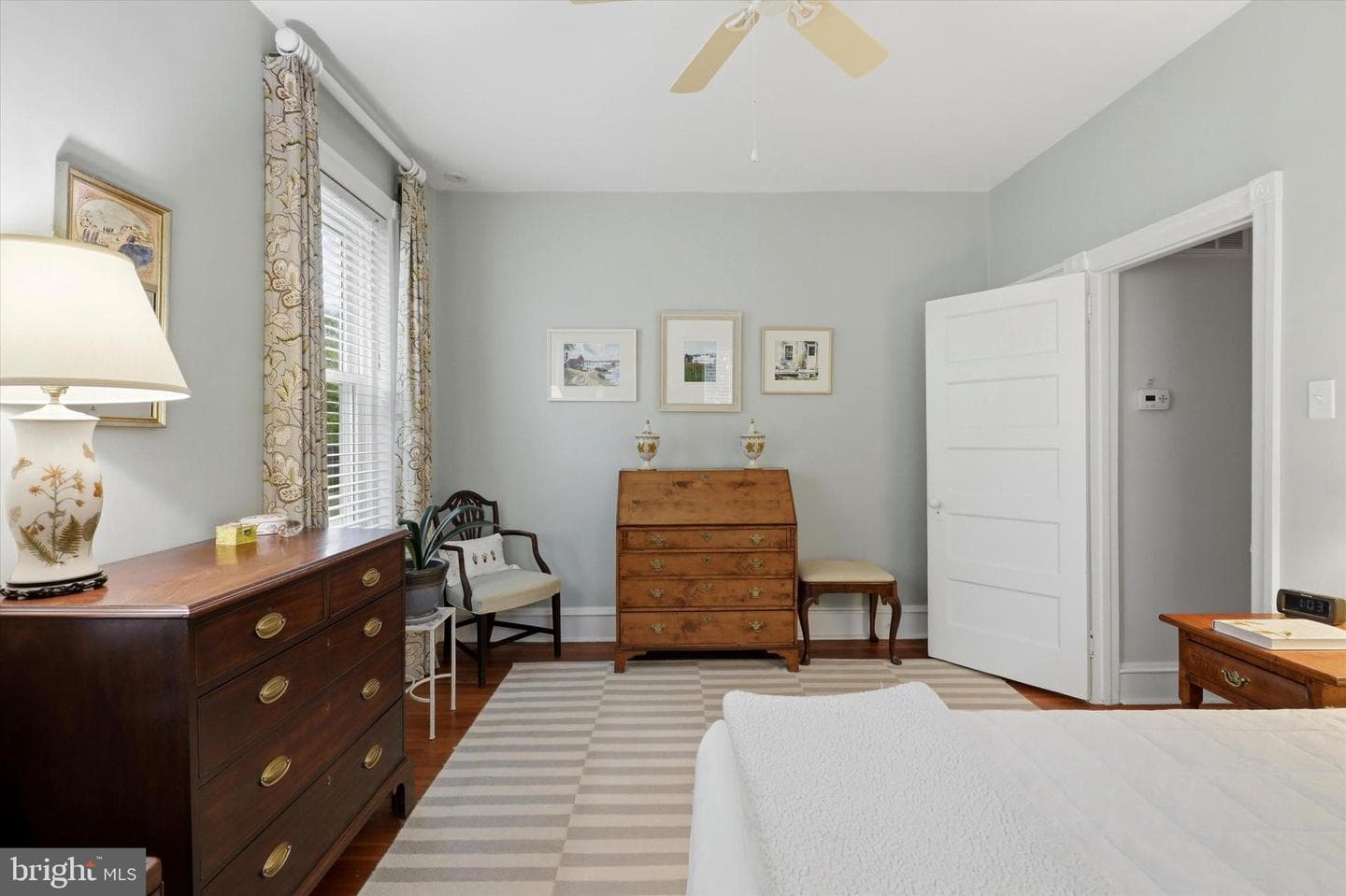 39 E Abington Avenue photo 12