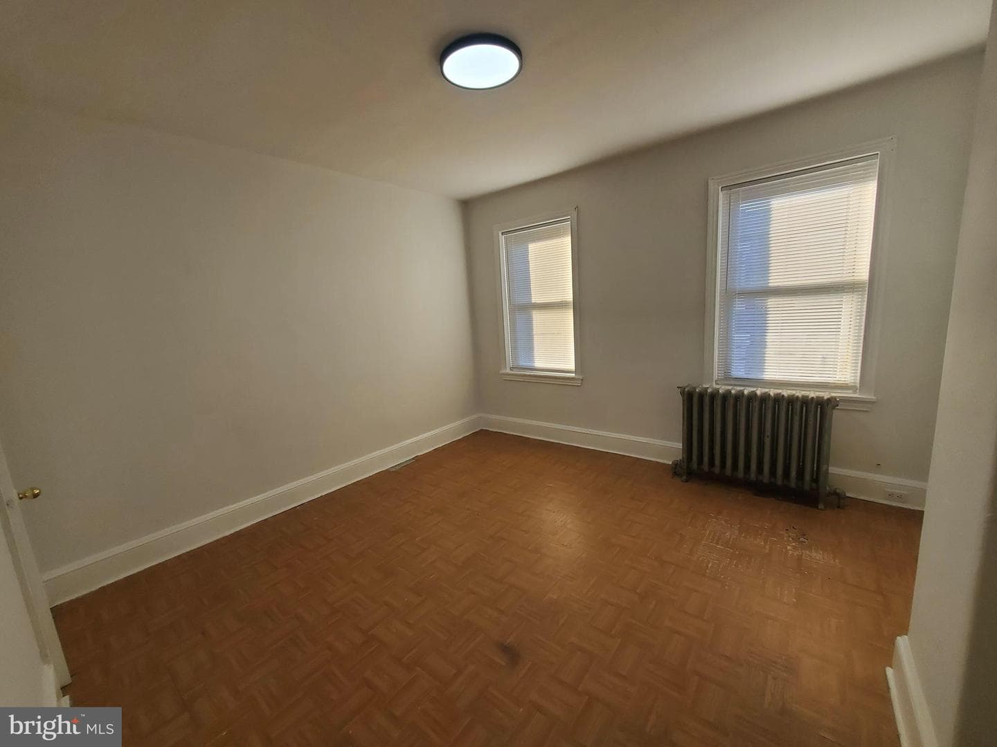 3565 Joyce Street photo 9