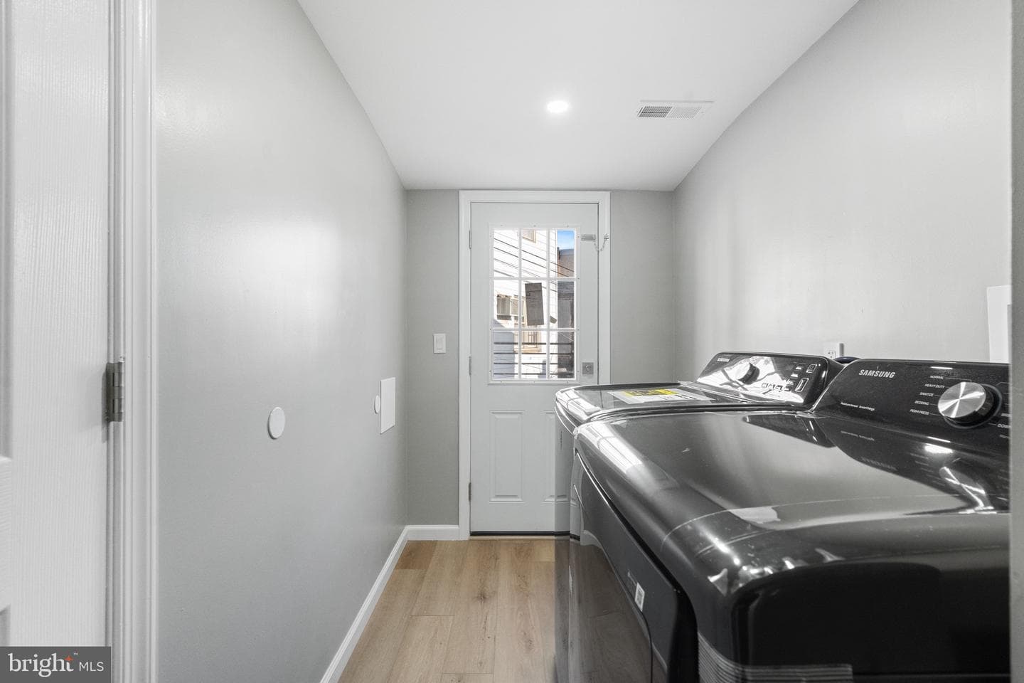 1203 Moore Street photo 33