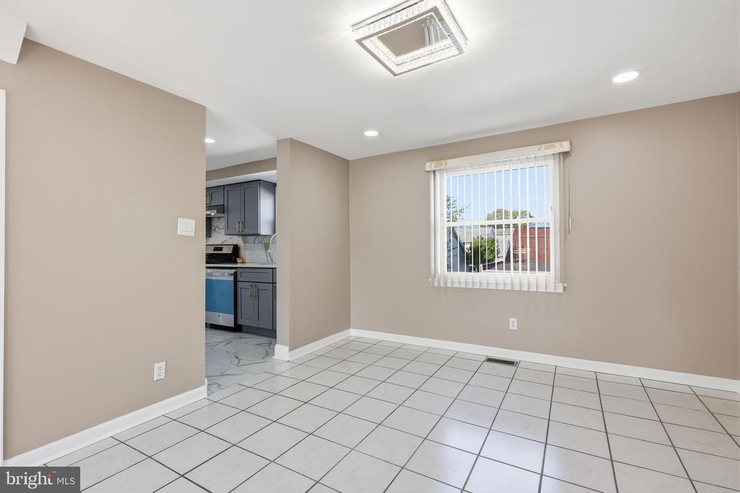 1853 Merlin Road photo 9