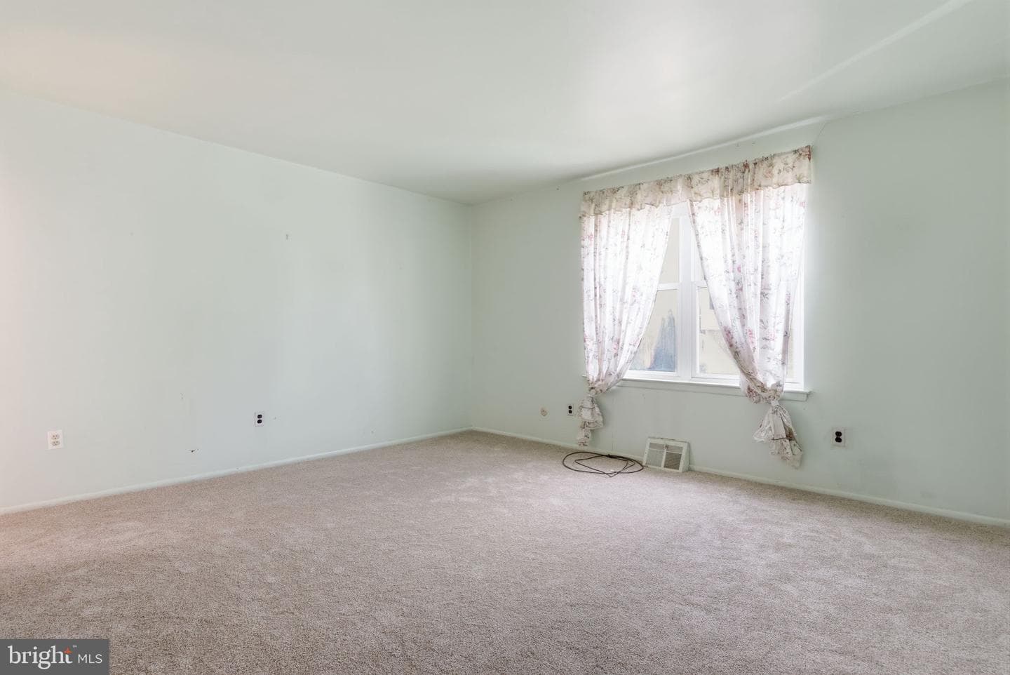 9925 Wingtip Road photo 13