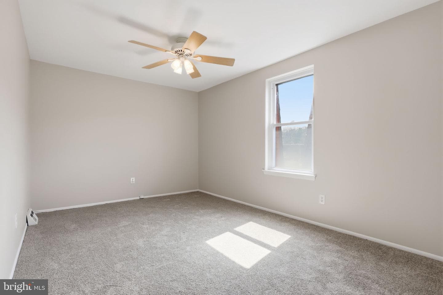 9925 Wingtip Road photo 16