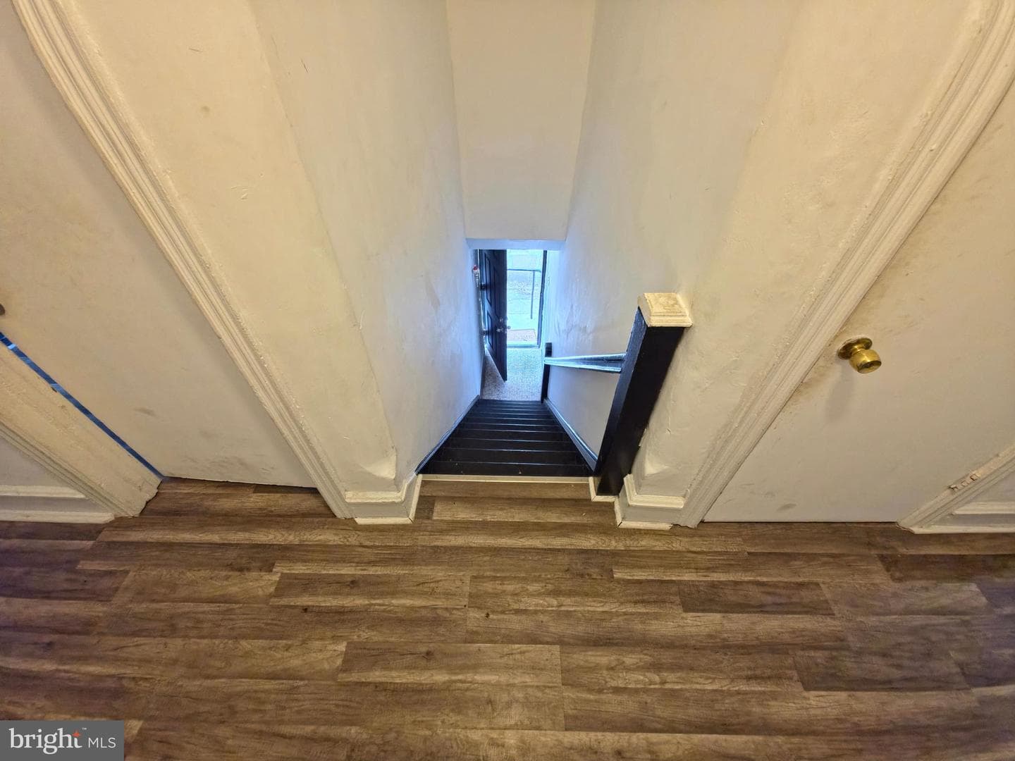 5710 N American Street photo 23
