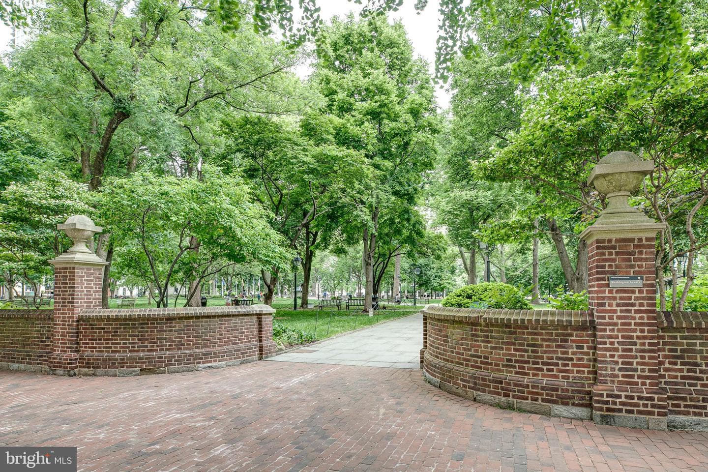 604 S Washington Square #3105 photo 23