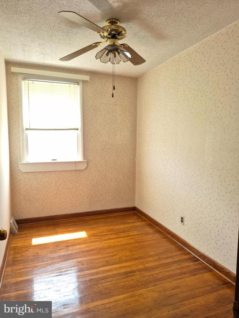 240 Rock Street photo 18