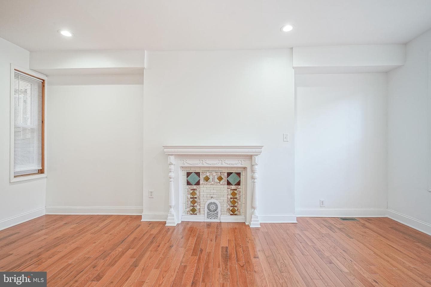 2138 Morris Street photo 8