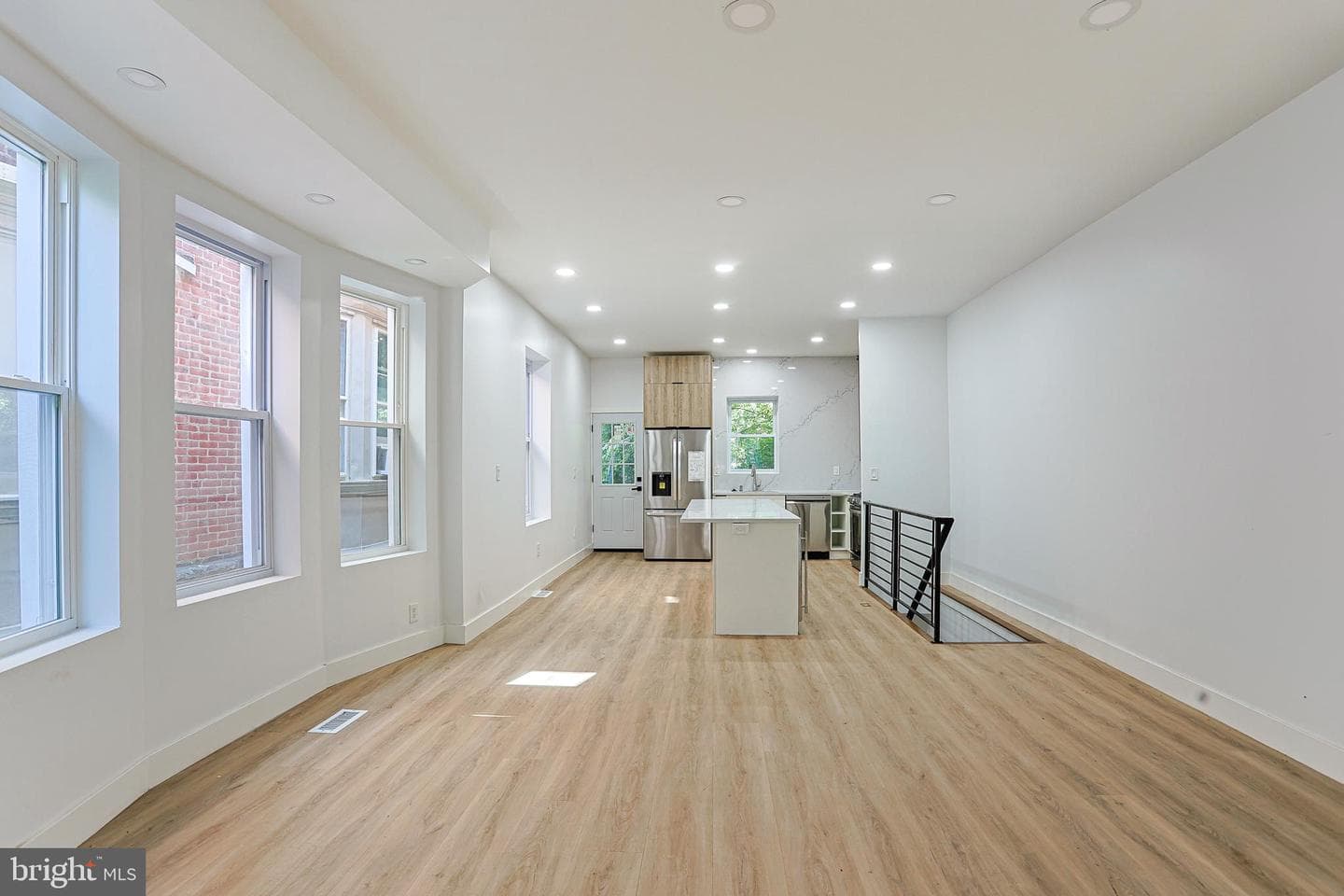 7415 Sprague Street photo 9