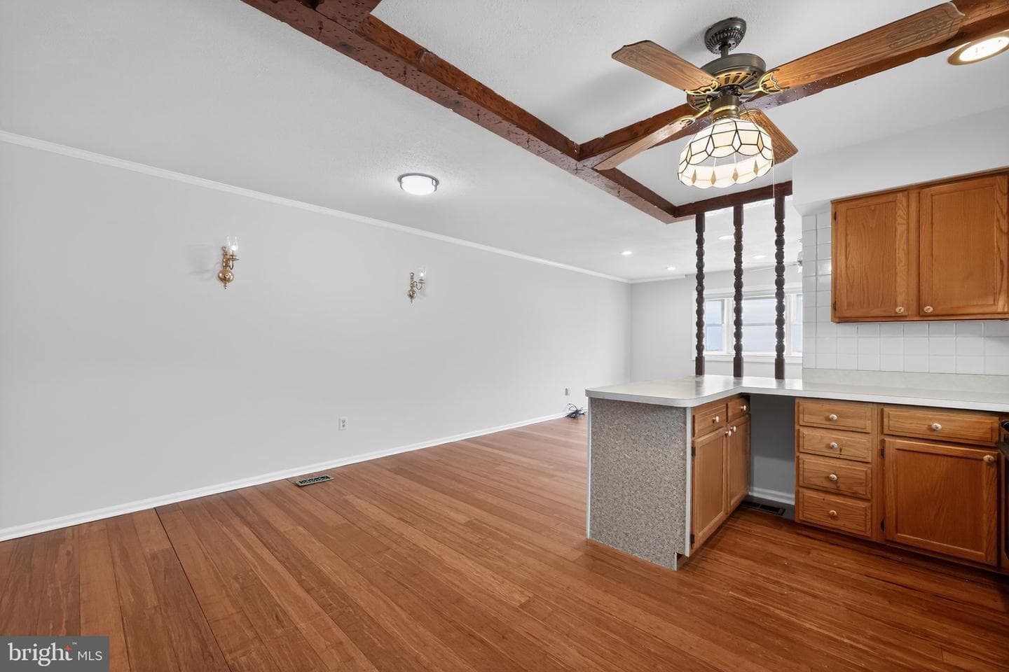 9609 Hoff Street photo 10