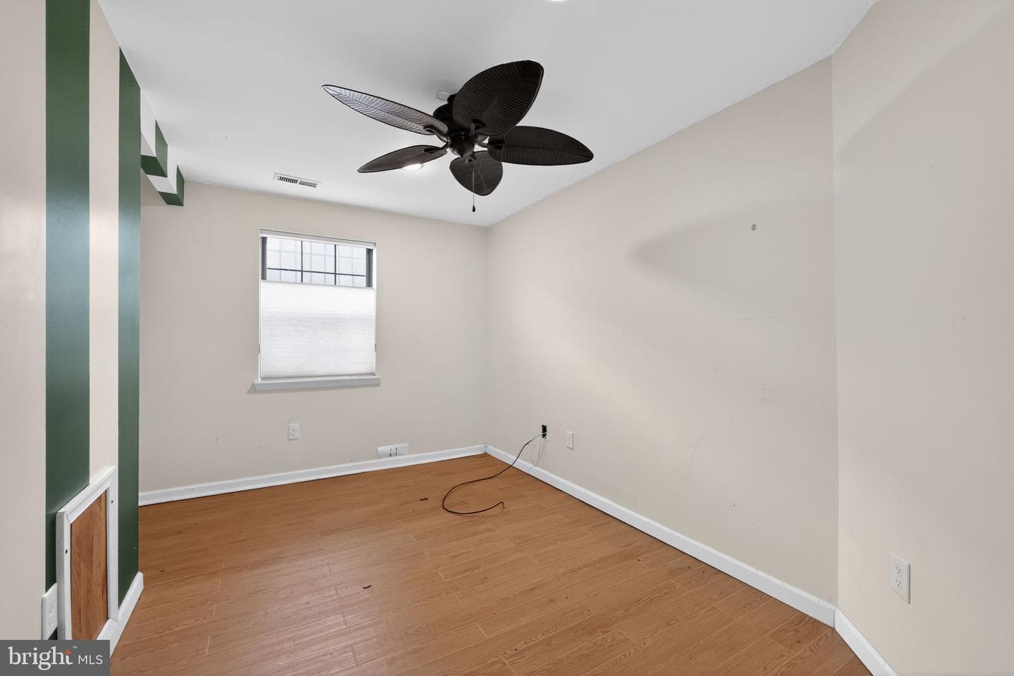 9609 Hoff Street photo 25