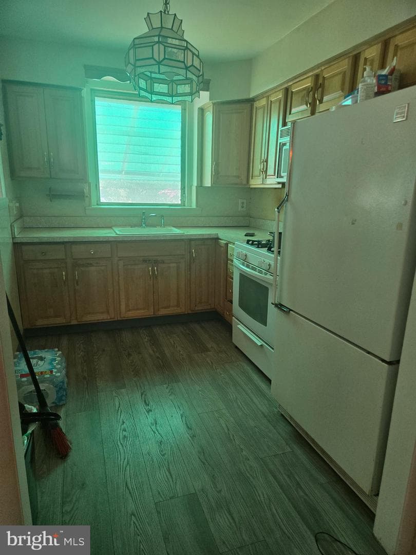 7382 Shelbourne Street photo 21