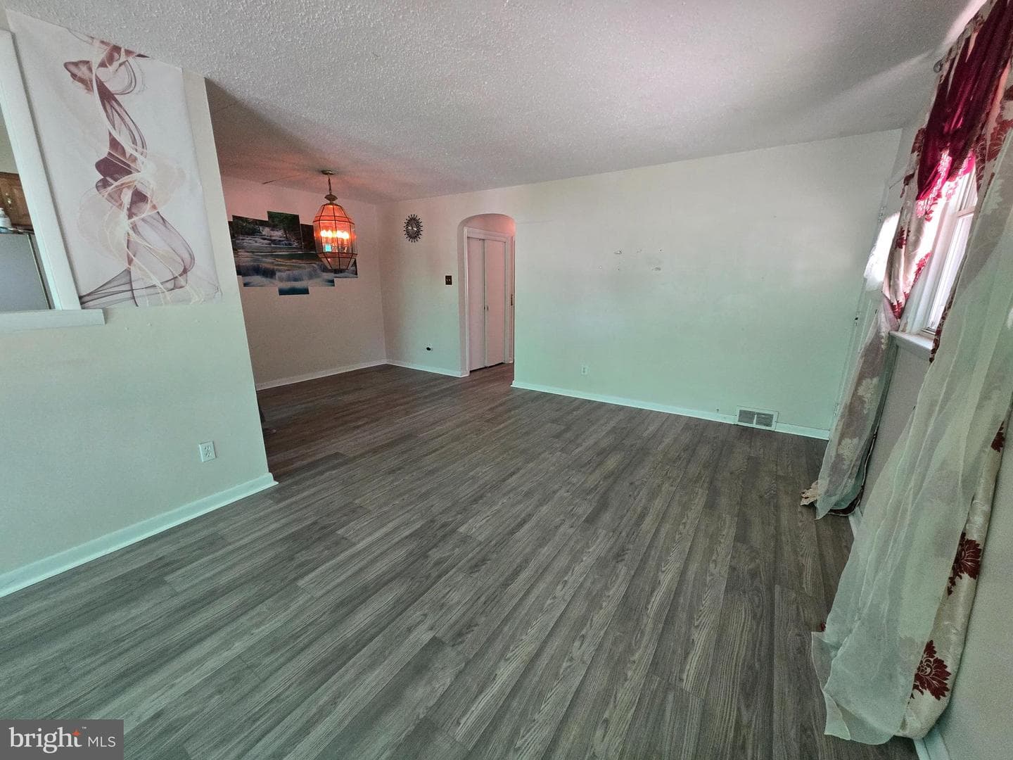 7382 Shelbourne Street photo 9