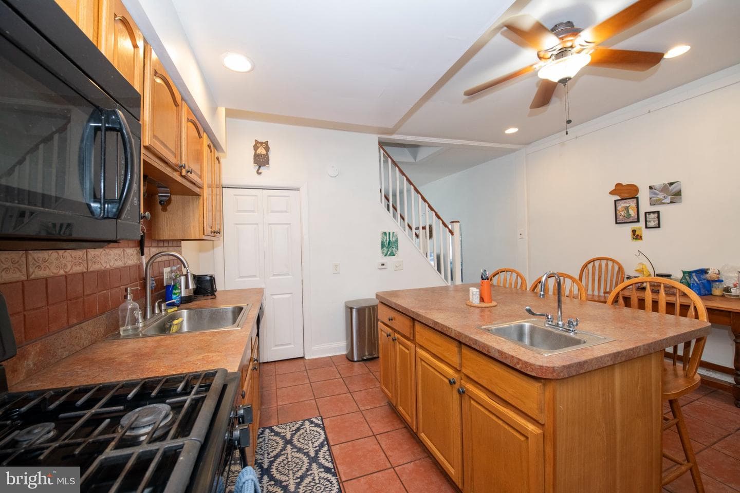 5924 Mccallum Street photo 7