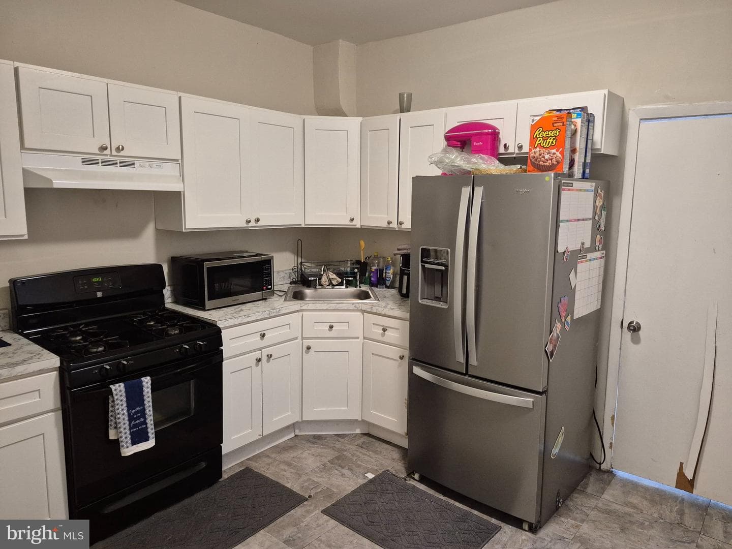 265 N Wilton St photo 5