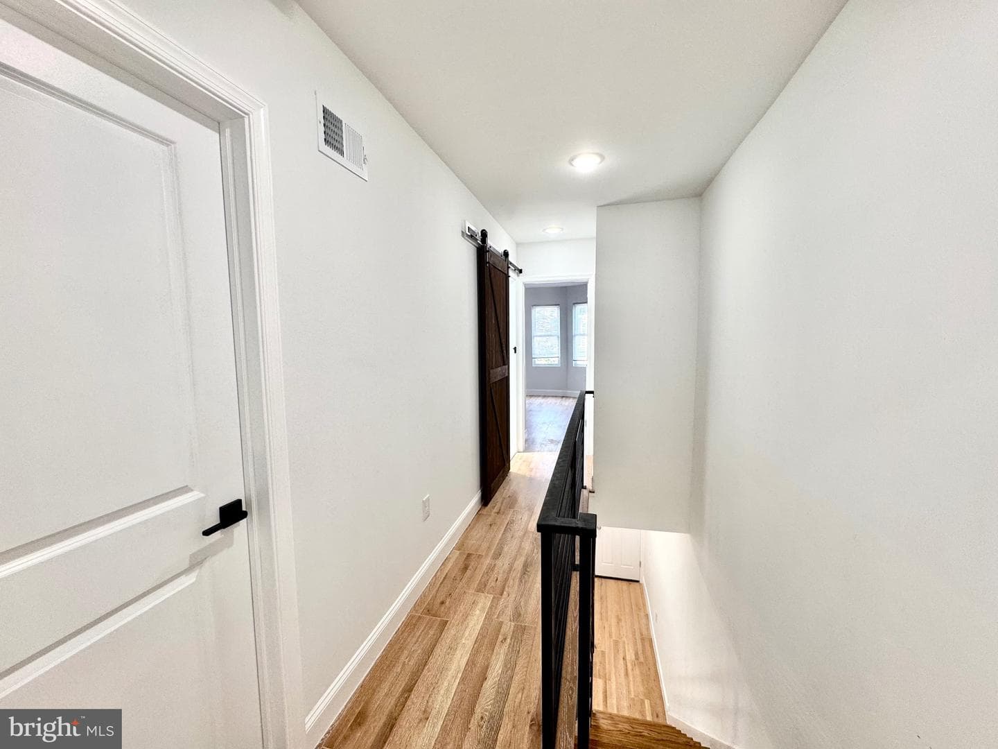 2627 S Jessup Street photo 13