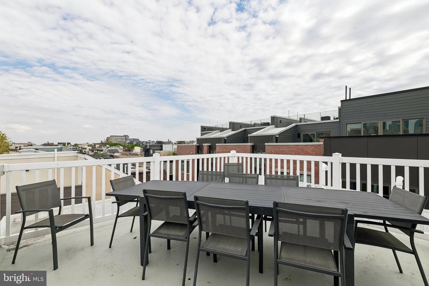 811 S 20th Street #b photo 33