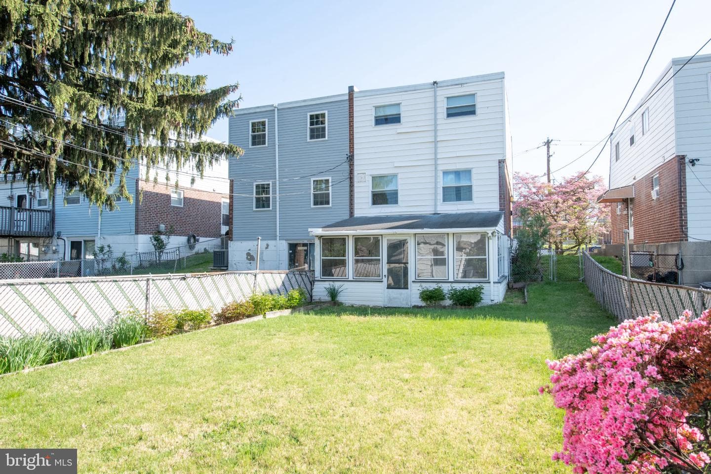 3410 Aubrey Avenue photo 9
