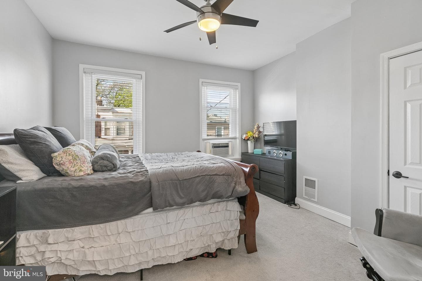 5365 Morris Street photo 30