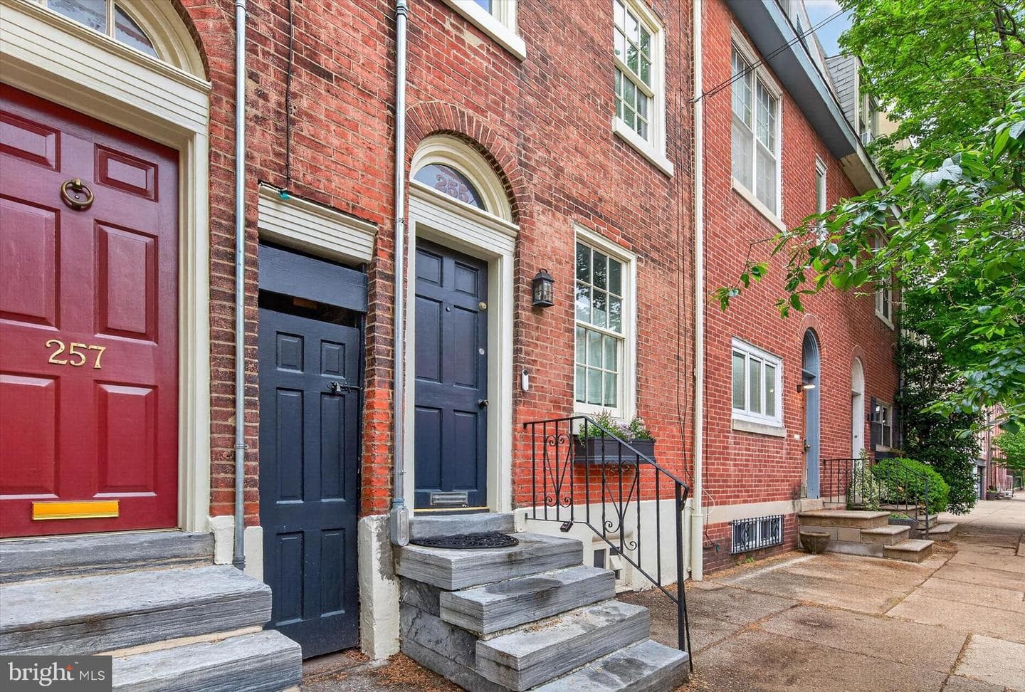 255 Queen Street, Philadelphia