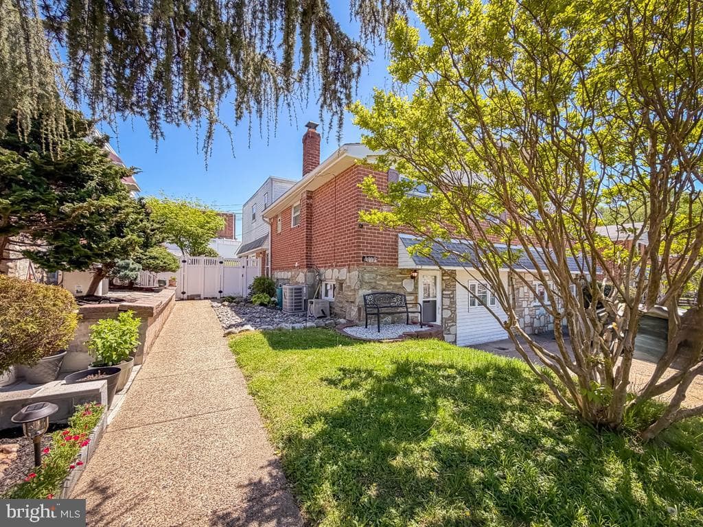 9015 Cloverly Road photo 37