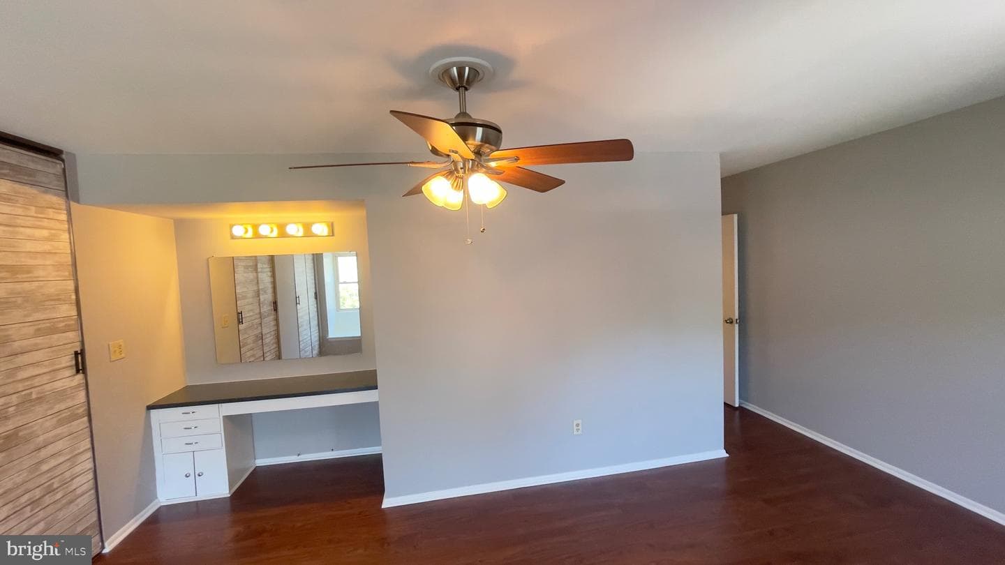 9347 Neil Road #a photo 16