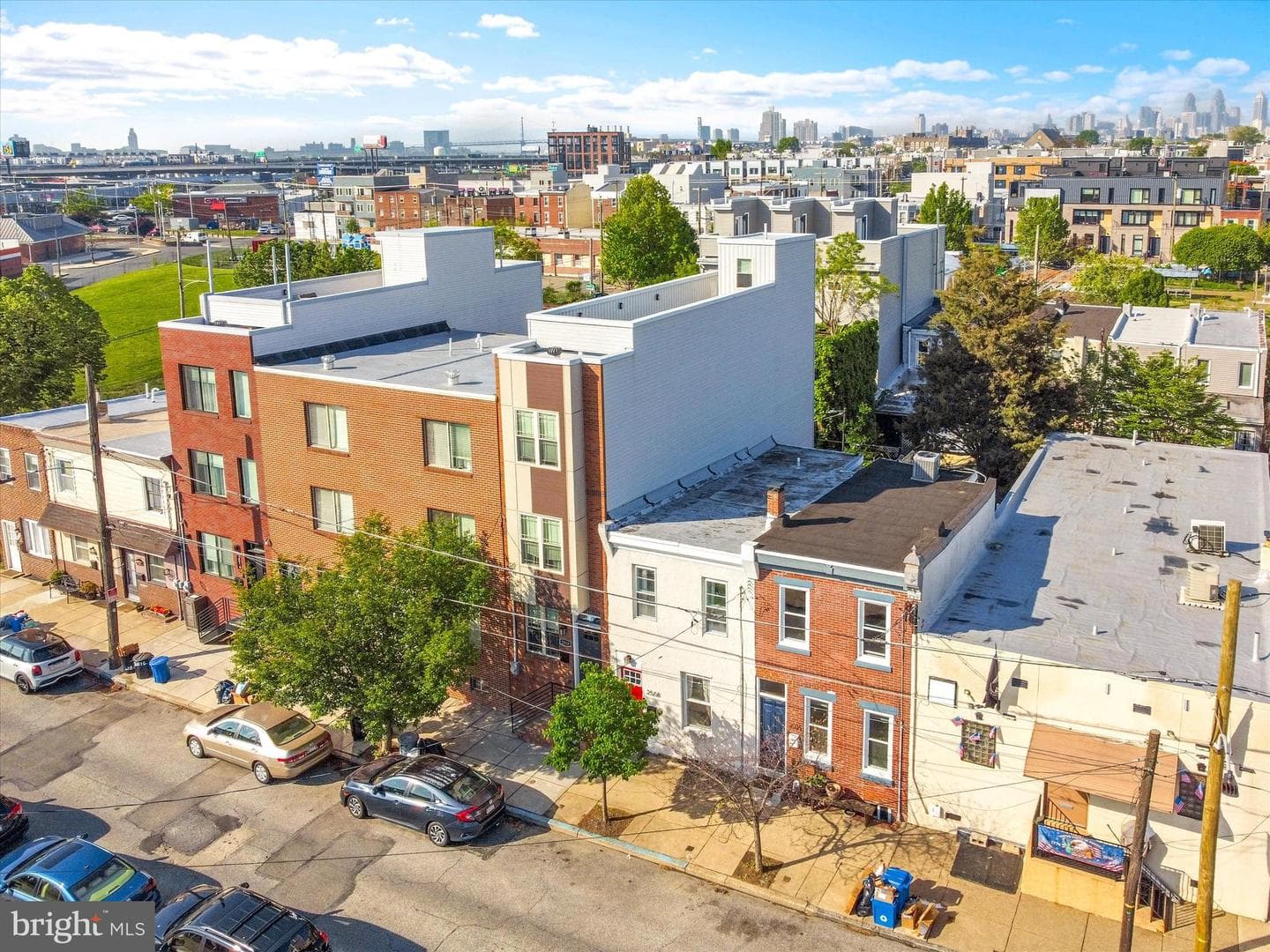 2508 E Sergeant Street photo 39