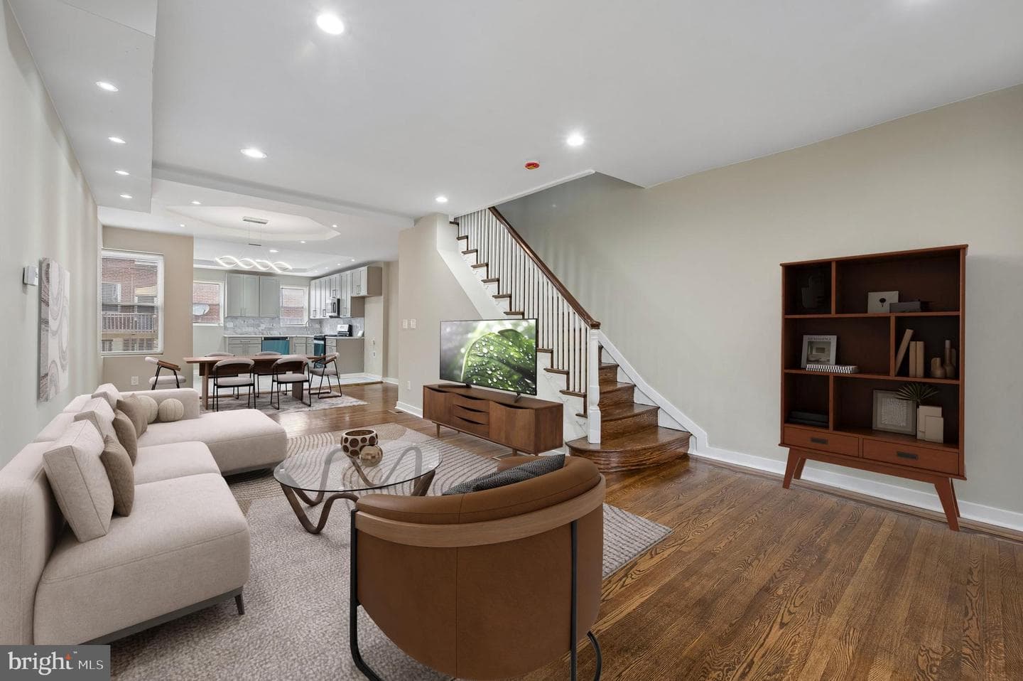 6221 Gardenia Street, Philadelphia