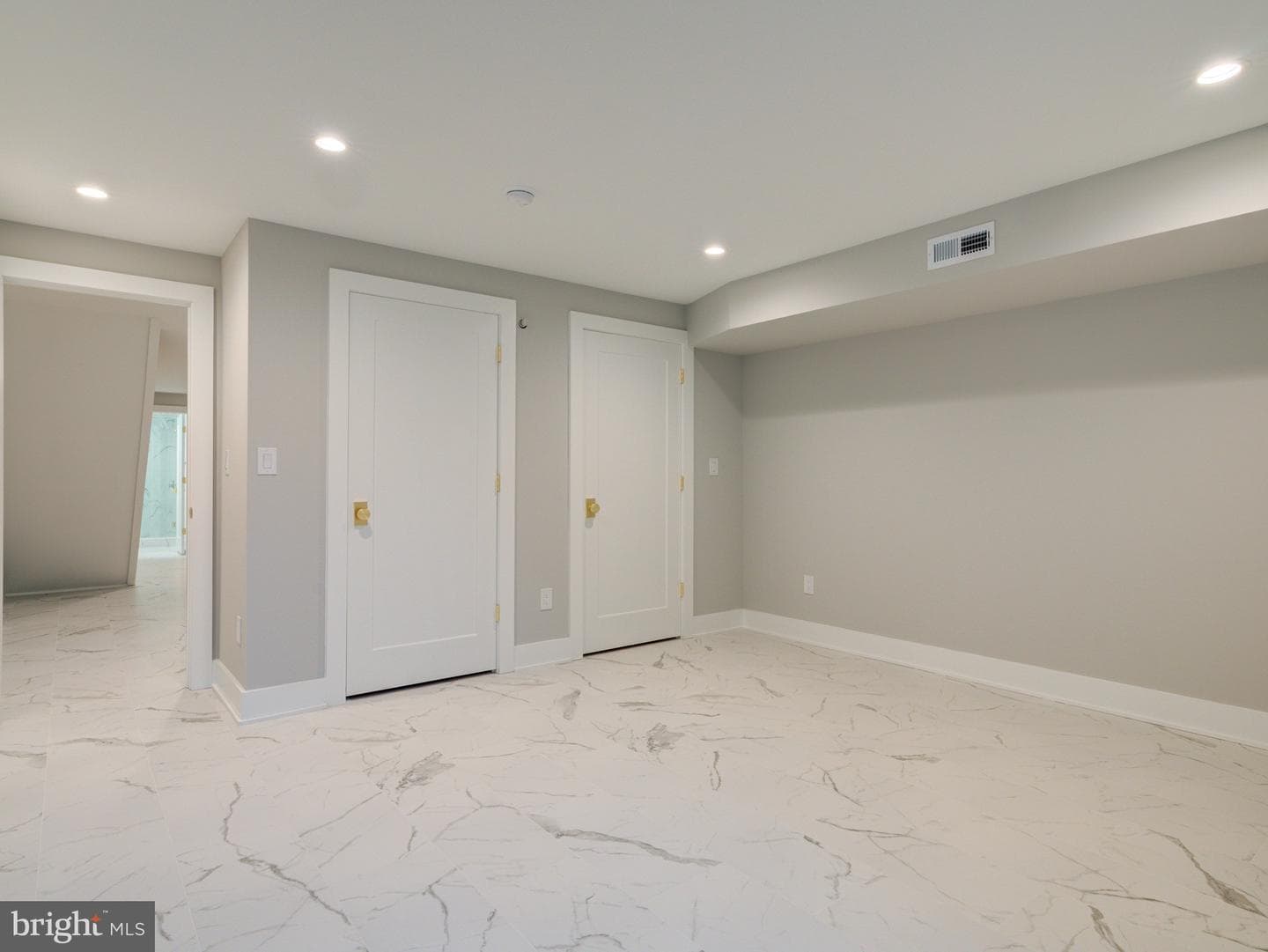 1019 E Palmer Street photo 51