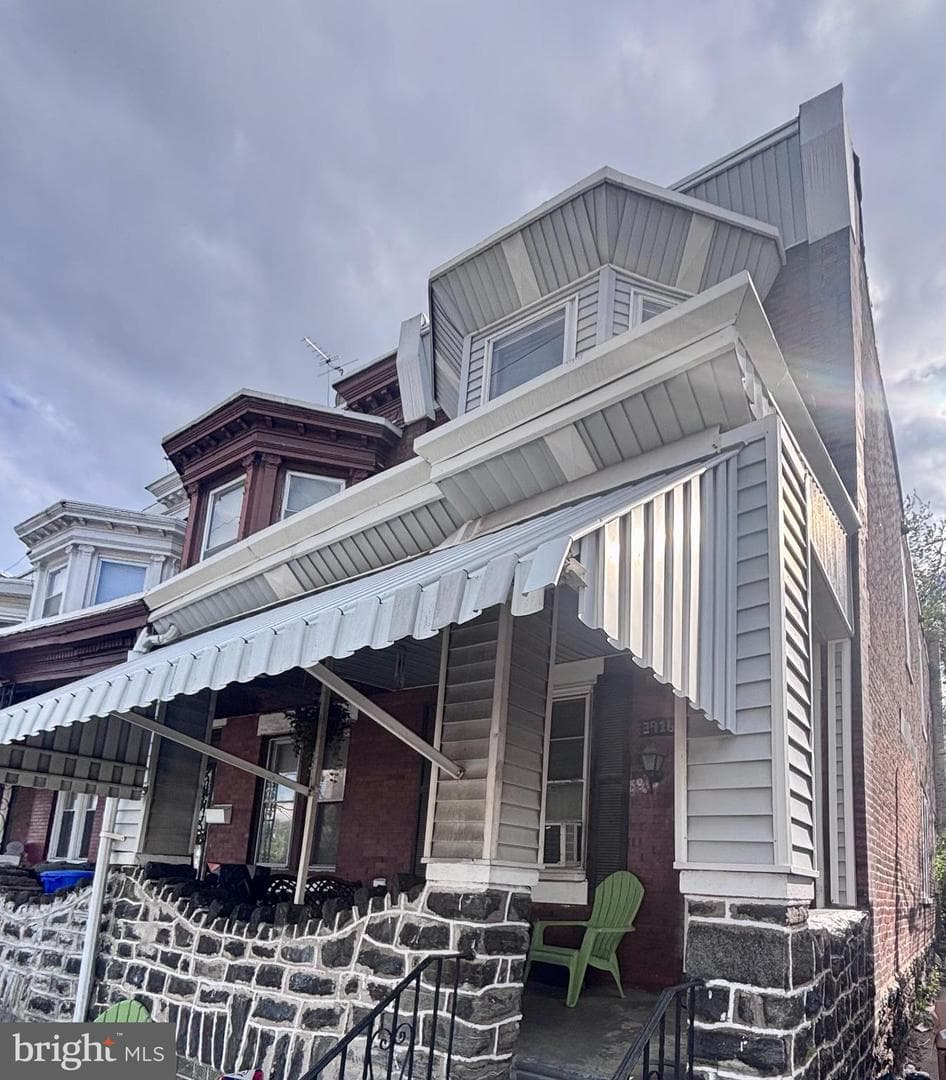 3916 Pulaski Avenue, Philadelphia