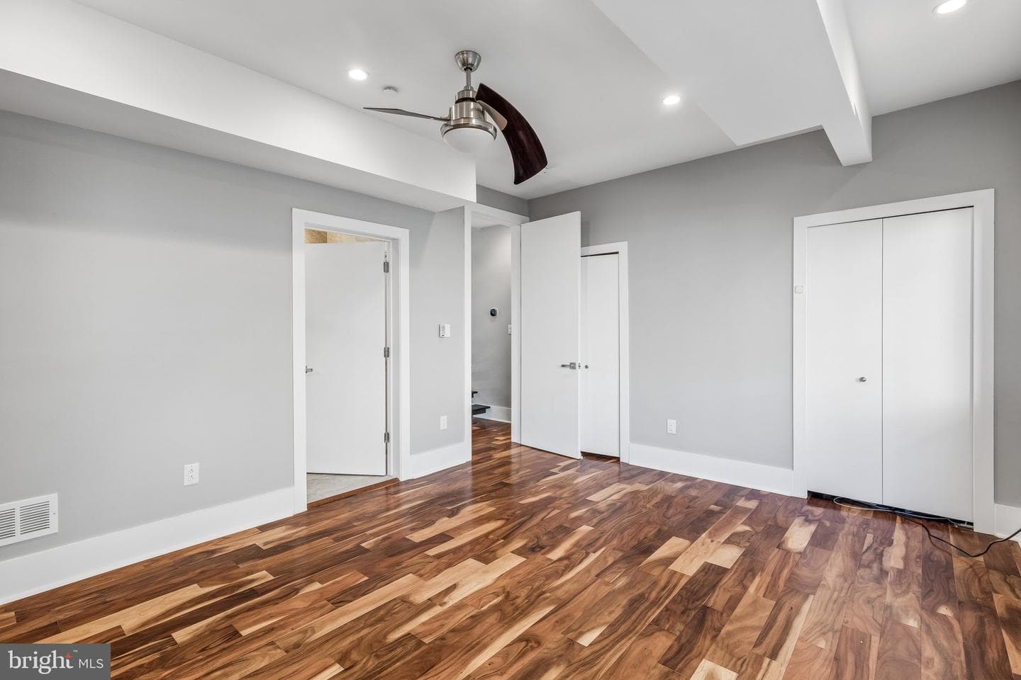 817 N Orkney Street photo 35